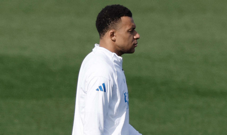 "Defans oyuncusu" Mbappé, Madrid basınına yemin ediyor | Goal.com Türkçe
