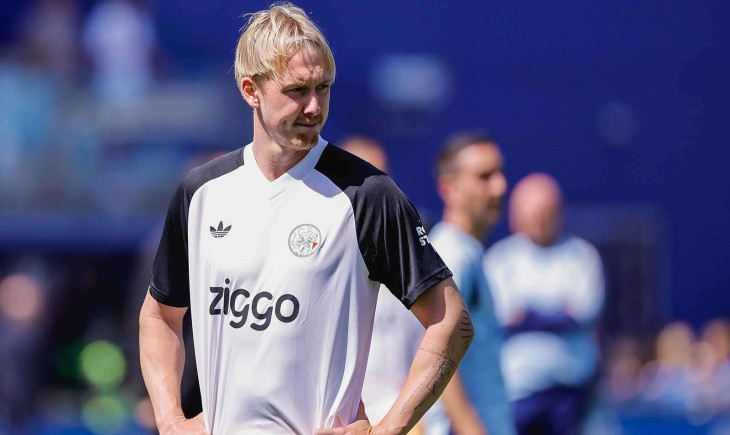 "Ach, komm schon!" Julian Brandt trotz Traumdebüt bei Ajax von Legende attackiert: | Goal.com Deutschland