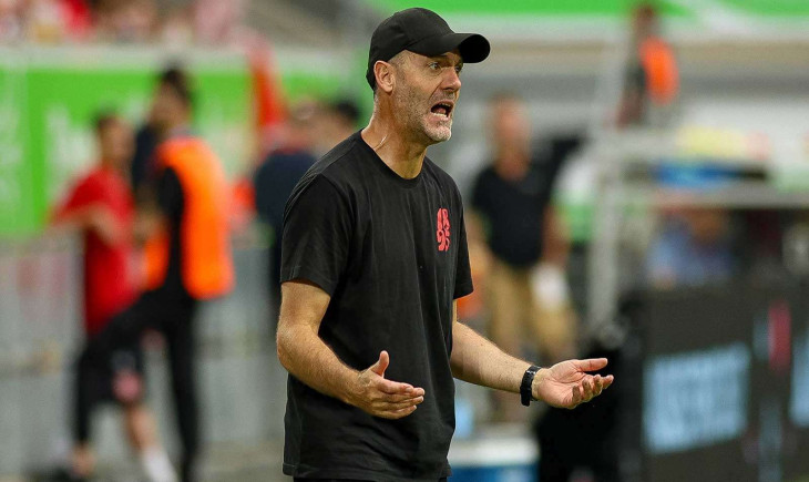 Intrigue against their own coach? Nightmare start rocks chaotic club Fortuna Düsseldorf | Goal.com