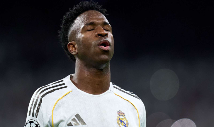Inmitten der Spekulationen über einen Wechsel zum FC Arsenal: Real Madrid bittet Vinicius Junior zum Rapport | Goal.com Deutschland