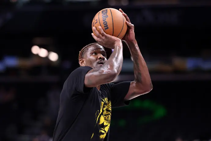 Играч на Лейкърс арестуван с марихуана на Бахамите