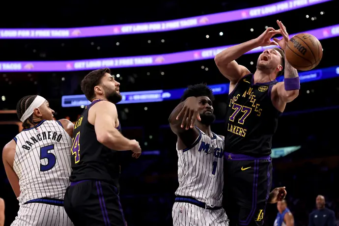 Орландо Меджик победи Лос Анджелис Лейкърс