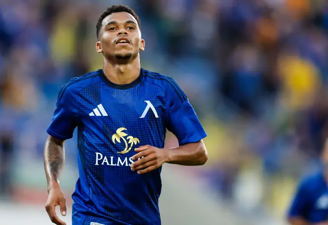 Трима титуляри на Левски на картон от наказание