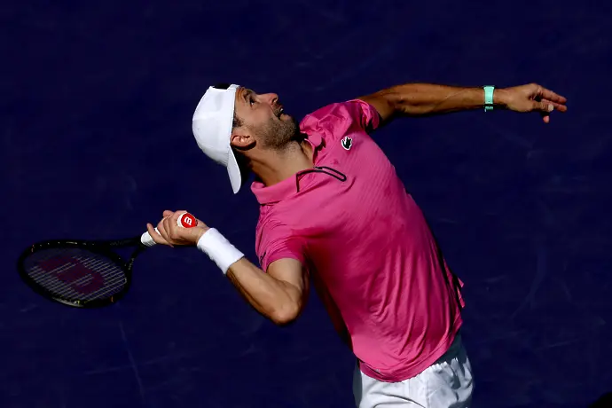 Дъжд бави срещата на Димитров в Маями