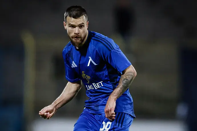 Левски вдига Ради Кирилов за Черно море