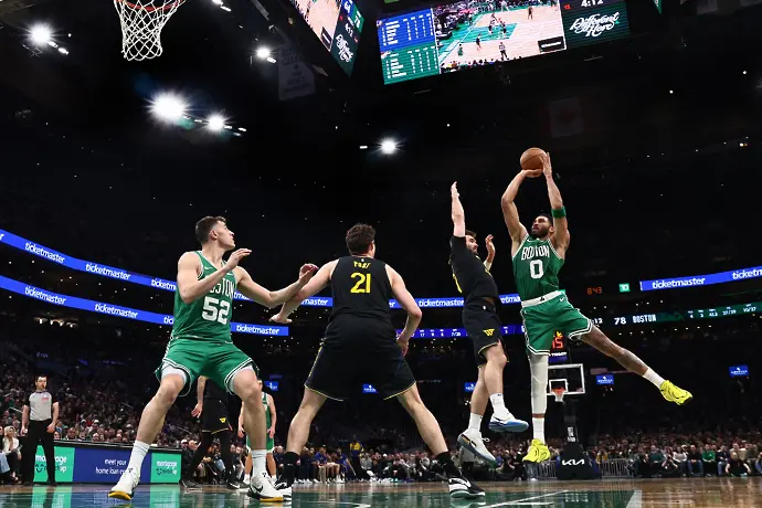 Бостън разби Голдън Стейт Уориърс