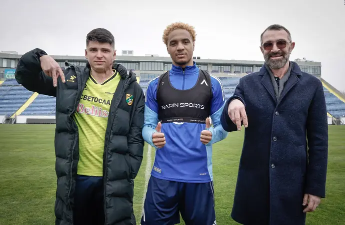 Левски дари 4000 евро за пострадал привърженик