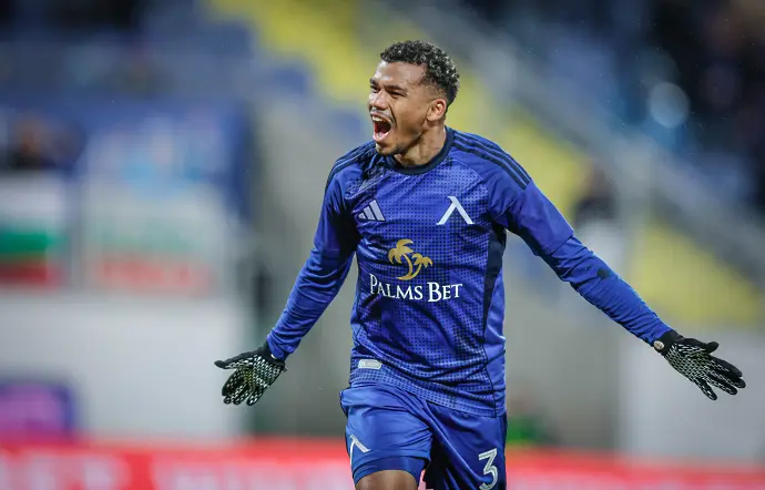 Бешикташ дава 5 милиона за Майкон