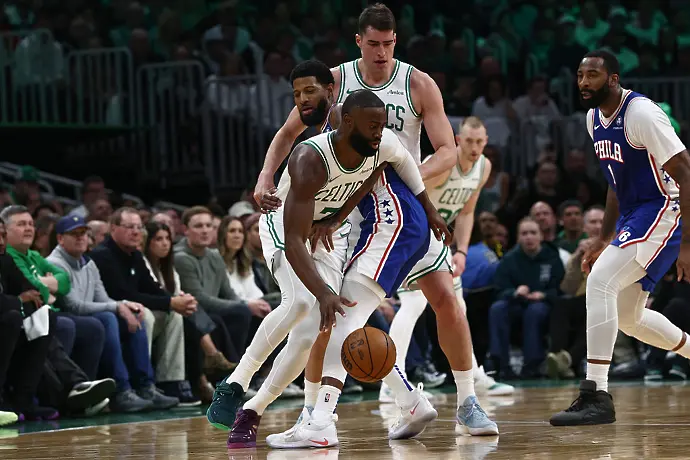 Бостън победи Филаделфия в плейофите