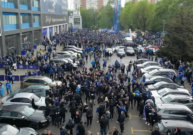 Левски обясни за видеостената пред Сектор А