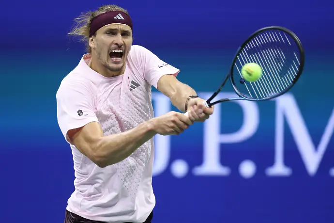 Зверев на четвъртфиналите в US Open