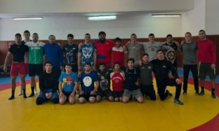Борците ни от класическия стил продължават подготовката си на Белмекен