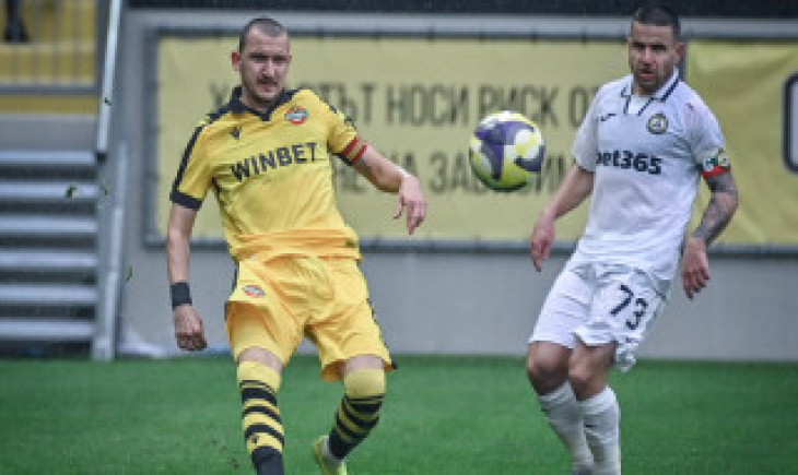 Ботев Пловдив и Славия завършиха 1:1 в мач от Първа лига