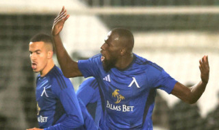 Мустафа Сангаре се разбра с египетски гранд