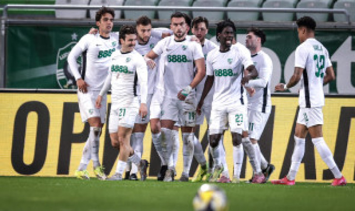 Проблеми с лиценза притесняват два клуба от Първа лига