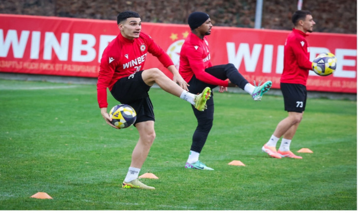 ЦСКА тренира в пълен състав