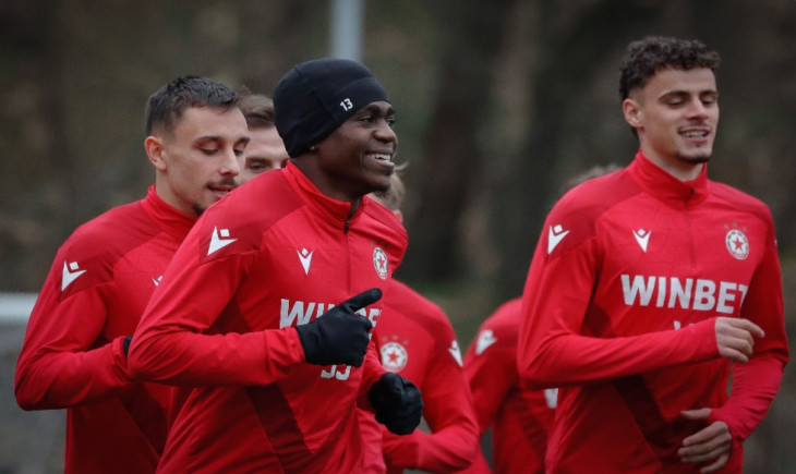 Двама в ЦСКА със здравословни проблеми