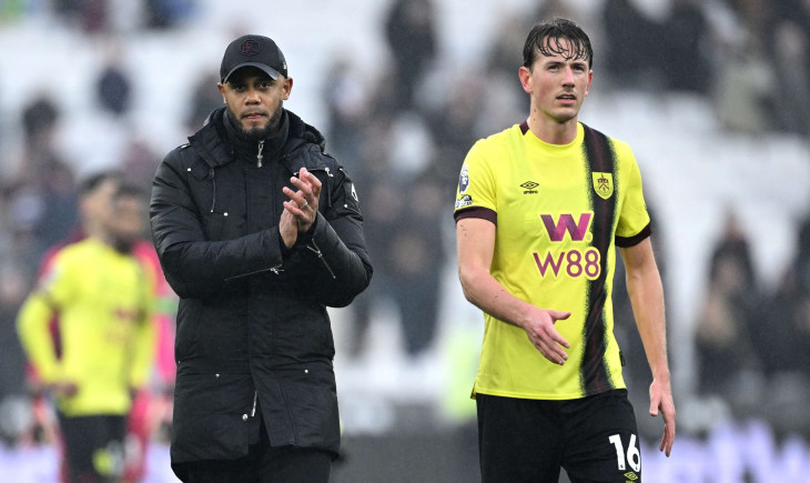 "Kann zur Spitze gehören": Kompany singt Loblied auf überraschenden Spieler | Goal.com Deutschland