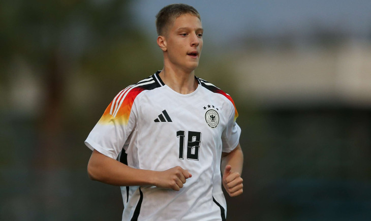 Bayern-Juwel künftig nicht mehr für Deutschland? "Er wird für den Kosovo spielen!" | Goal.com Deutschland