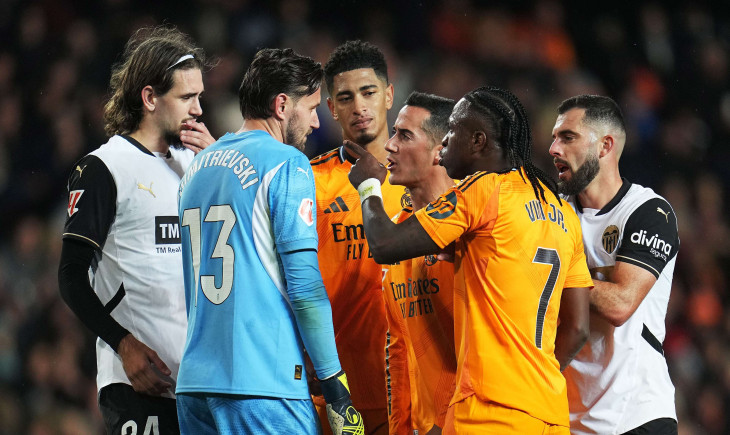Two similar incidents, a different outcome: was Vinicius treated unfairly in La Liga? | Goal.com