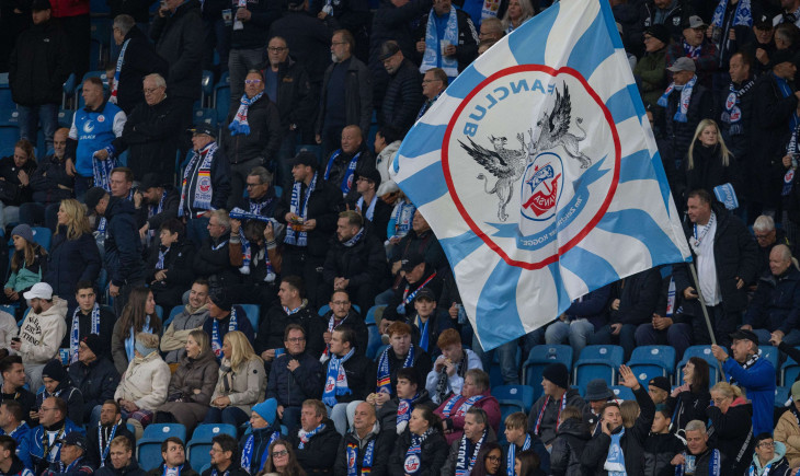 Das erste Mal in England! 6000 Rostock Fans bereiten vor Hochrisiko-Testspiel Sorgen | Goal.com Deutschland
