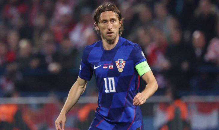 "He deserves a different ending": Modric defends Cristiano after his row with Jesus | Goal.com
