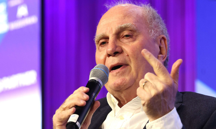 "Haben uns fast geschlagen!" Ex-Bayern-Star berichtet von Kabinen-Attacke auf Uli Hoeneß | Goal.com Deutschland