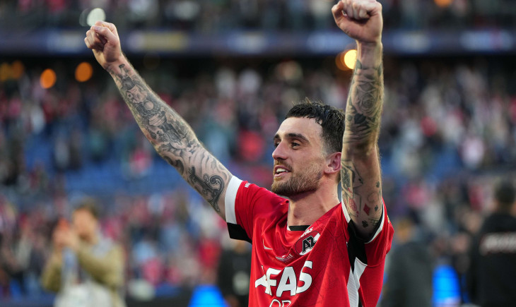 ‘Two Dutch top clubs enquire with AZ about Troy Parrott’ | Goal.com