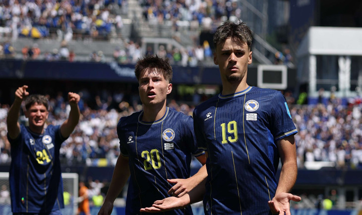 İtalya’nın düşmanı… Eski ABD’li milli oyuncu, Bosna’yı ABD’ye karşı yönetiyor! | Goal.com Türkçe