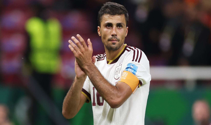Es fehlen wohl noch etliche Millionen! FC Barcelona muss im Transferpoker um Rodri ein großes Problem lösen | Goal.com Deutschland
