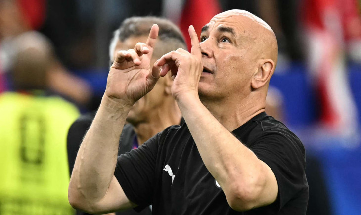 Video: Hossam Hassan yüzünden… El-Shneif, Suudi milli takımına şifreli bir mesaj gönderdi | Goal.com Türkçe