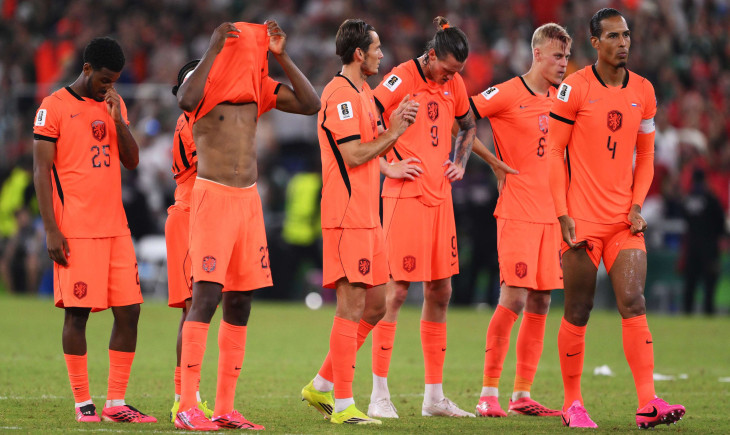 Fas’tan alınan yenilginin ardından… Hollanda’nın yıldızları ırkçı hakaretlere maruz kaldı | Goal.com Türkçe