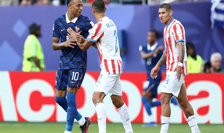 Caseres, Mbappé'yi ifşa etti: "Bana onu öpmek isteyip istemediğimi sordu... Ben de 'Tamam, öperim!' dedim!" | Goal.com Türkçe