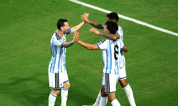 Martínez: Emekli olmayı düşündüm… Arjantinli yıldızlar Messi için mücadele ediyor | Goal.com Türkçe