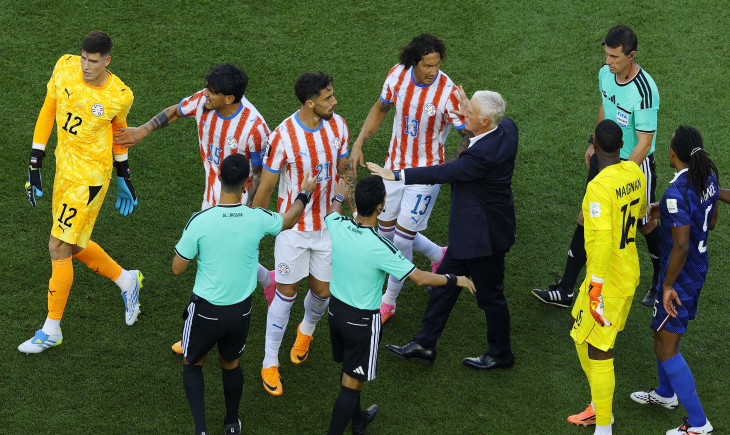 Üçlü grupların erken elenmesi, yeni Dünya Kupası sistemi hakkındaki tartışmaları yeniden alevlendirdi | Goal.com Türkçe