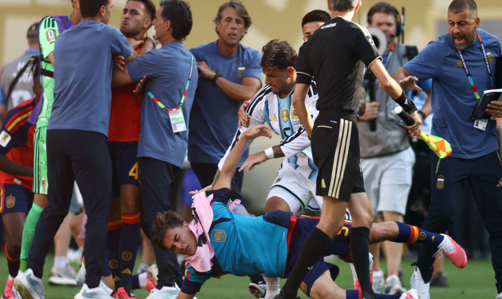 Victim of the final's assault... A surprising statement from Gavi about punishing Argentina's players | Goal.com