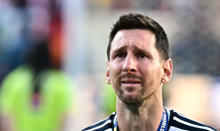 Dünya Kupası şampiyonluğunu kaçırmasının ardından... Messi, taraftarlarına yeni bir darbe indirdi! | Goal.com Türkçe