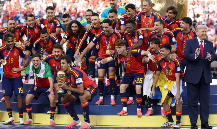 One million euros! World Cup hero apparently donated bonus to Spain staff | Goal.com