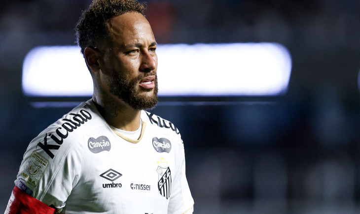 Vorfall in der Kabine: Brasilien-Superstar Neymar leistet sich offenbar den nächsten Eklat | Goal.com Deutschland
