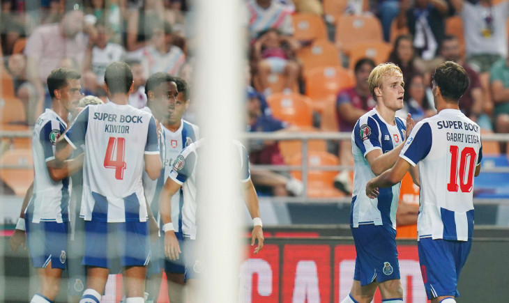 Francesco Farioli wins second trophy as FC Porto manager on Hwang In-beom’s debut | Goal.com