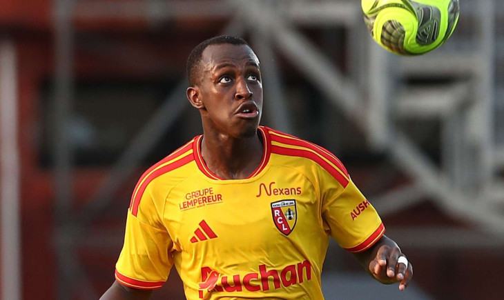 Back after an absence: Saud Abdulhamid returns through the big door | Goal.com