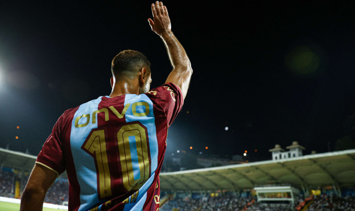 Video: a wish and a message: famous Turkish artist: Salah may be angry with me now | Goal.com
