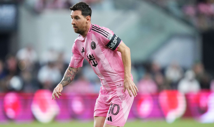 After his father's passing: Messi's coach makes a special request to everyone | Goal.com
