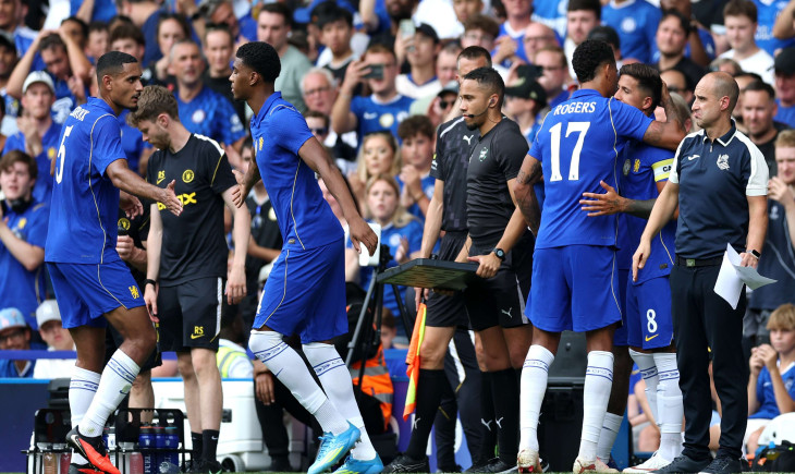 Chelsea fans attack their star over Real Madrid and City | Goal.com