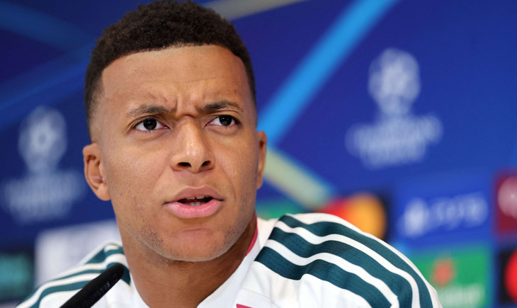 "Halte mich für den besten Spieler der Welt" Heftige Kritik an Kylian Mbappe nach Aussagen zum Ballon d'Or | Goal.com Deutschland