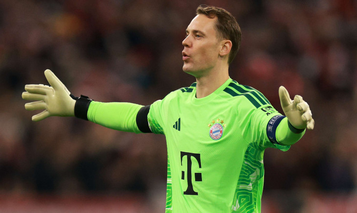 FC Bayerns Manuel Neuer macht Ex-Rivalen Gianluigi Buffon ein Geschenk | Goal.com Deutschland