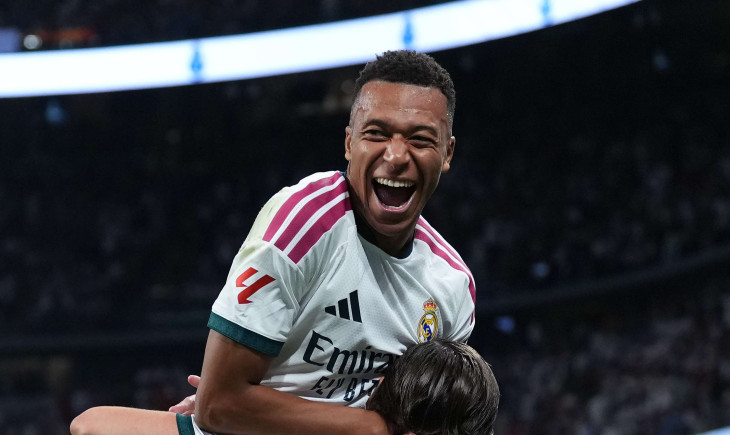Mbappé closes in on a historic feat: 8 goals separate him from Ronaldo's record | Goal.com