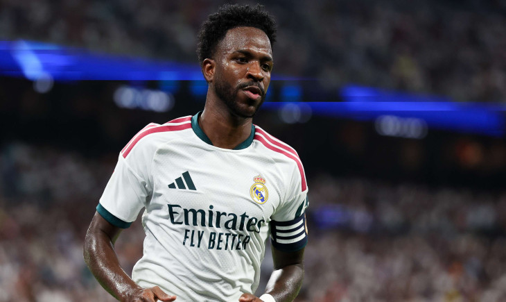 "He was abducted by aliens": the story of the strangest conspiracy theory to explain Vinicius's dip in form | Goal.com