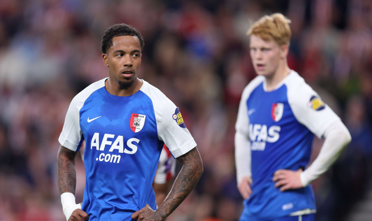 AZ are unable to pull off an upset at Sunderland: unfortunate penalty proves fatal for the Alkmaar side | Goal.com