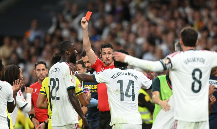 Despite the shocking refereeing assessment: was Real Madrid wronged by Vinicius's sending-off? | Goal.com